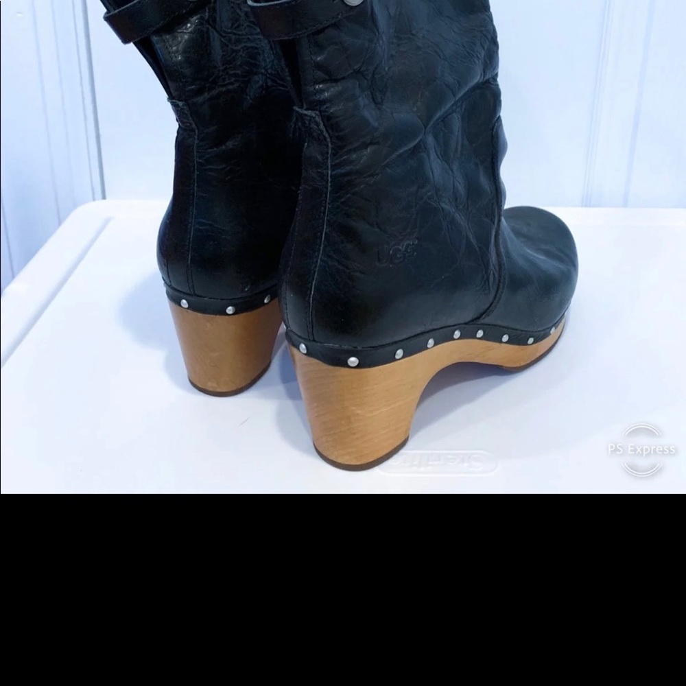 Uggs Lynnea black leather clogs boot